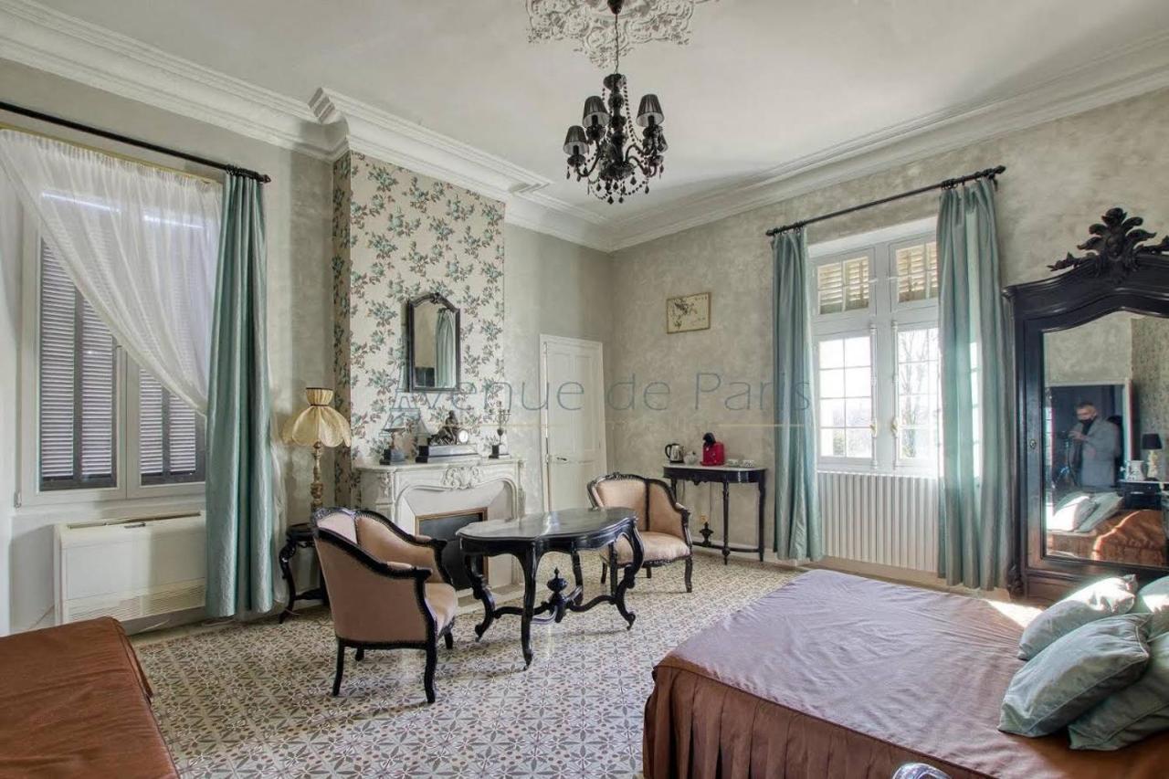 Le Mogador Chateau Du Martinet Violès Kültér fotó