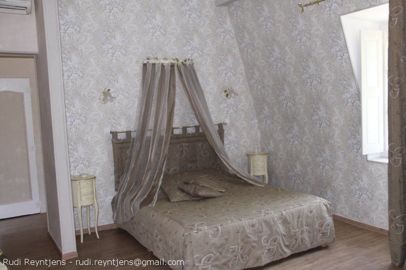 Le Mogador Chateau Du Martinet Violès Szoba fotó